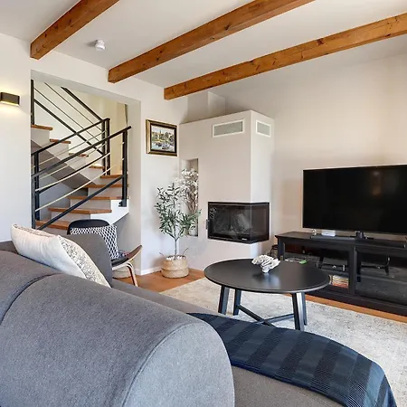 Villa Casa Mare Istria, With Private Pool, Near The Beach, With The Sea View! Peroj