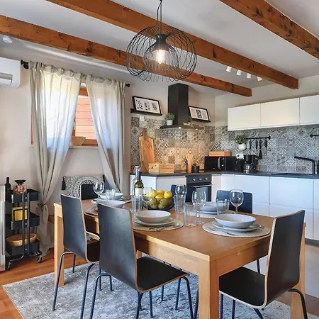 Casa Mare Istria, With Private Pool, Near The Beach, With The Sea View! Peroj