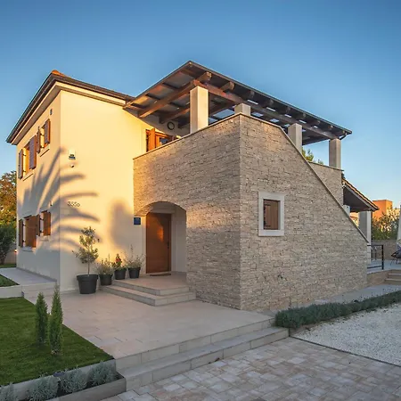 Casa Mare Istria, With Private Pool, Near The Beach, With The Sea View! Villa Peroj